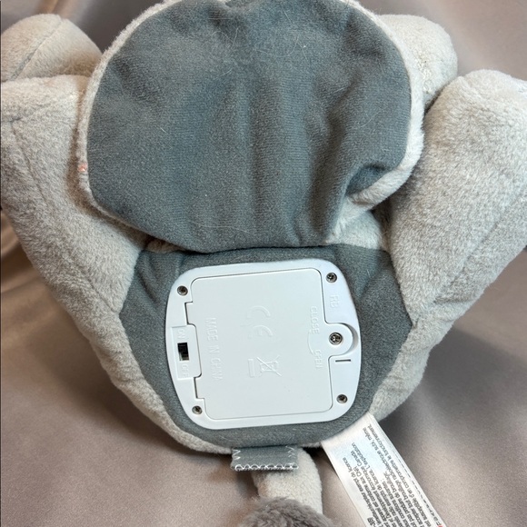 Gund Flappy the Elephant - Picture 5 of 10